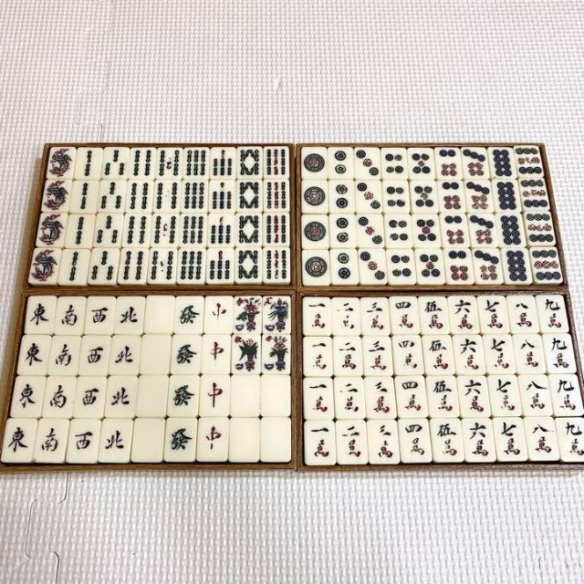 古物】麻雀 麻雀牌 背竹牌 骨牌 花牌 春夏秋冬の通販 by suzurog｜ラクマ