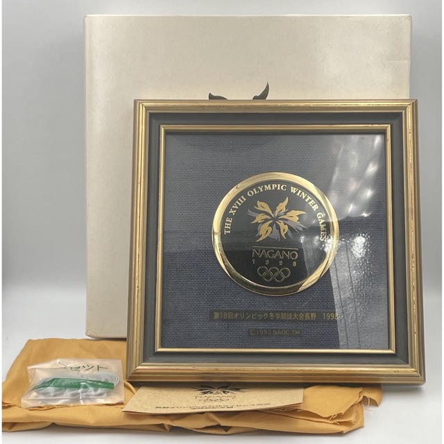 長野オリンピック 公式ライセンス メモリアルプレート 五輪 漆器 蒔絵