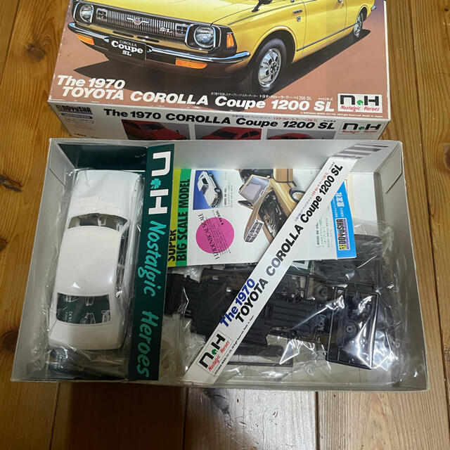 ドウシシャ - 1970年式/トヨタ/カローラ クーペ SL 1200/未組立
