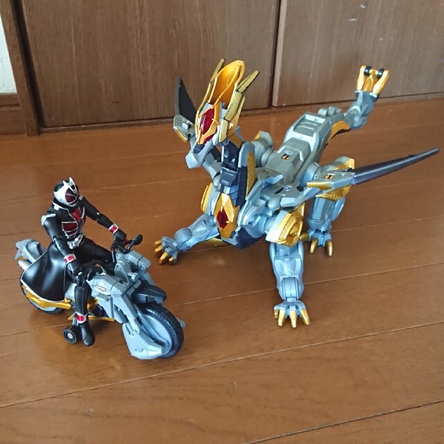 BANDAI - 仮面ライダーウィザード☆ウィザードラゴン&マシンウィンガー