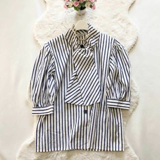 Yves Saint Laurent（シャツ/ブラウス(長袖/七分)）のフリマアイテム一覧