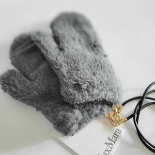 Max Mara（手袋）のフリマアイテム一覧
