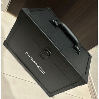 MAC（メイクボックス）のフリマアイテム一覧