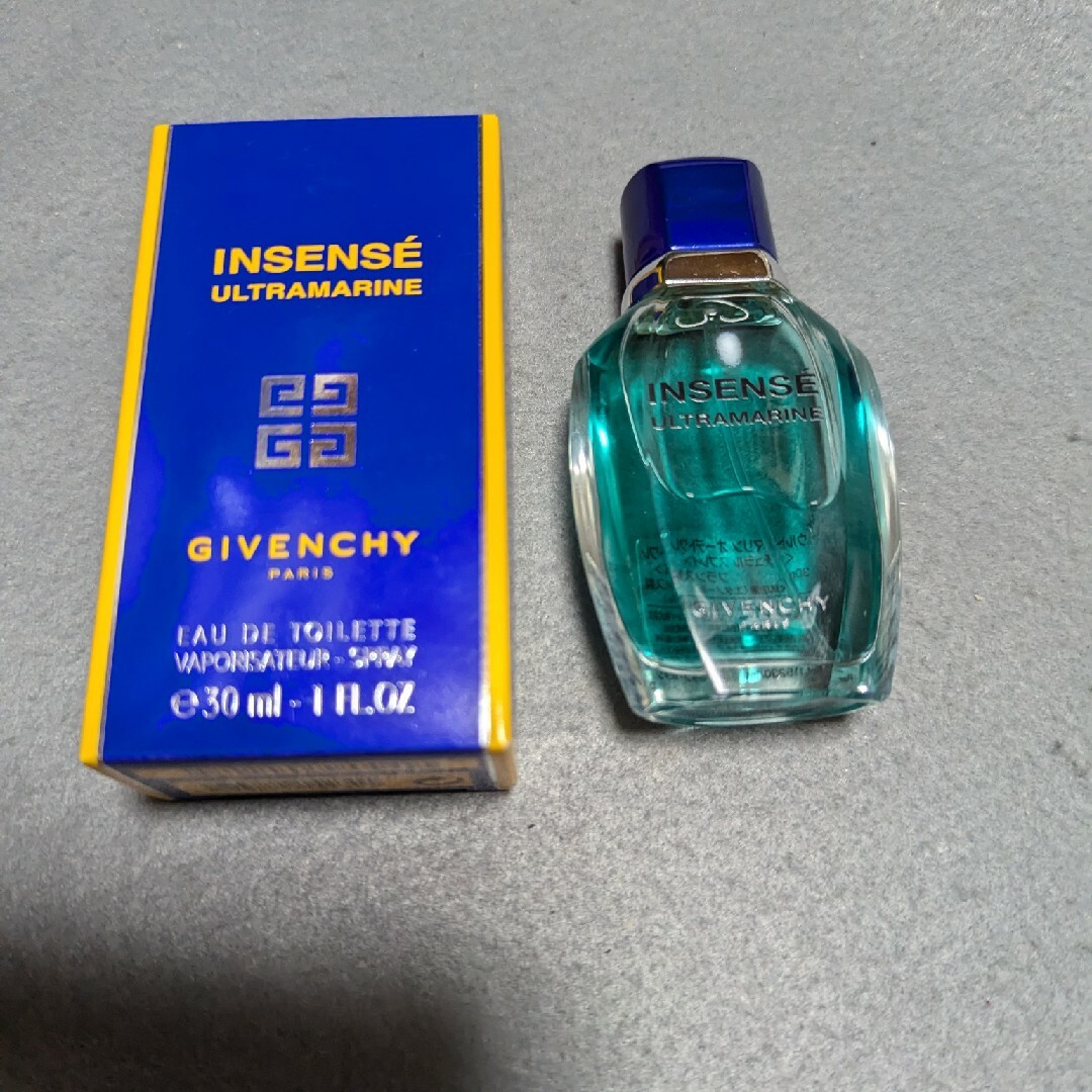 GIVENCHY - 廃盤希少ジバンシーウルトラマリンアンサンセオーデトワレ