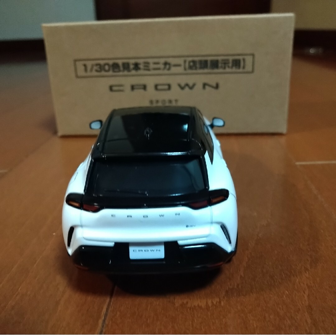 トヨタ - トヨタ CROWN 1/30 ミニカー 新品 非売品 ブラック✕ホワイト