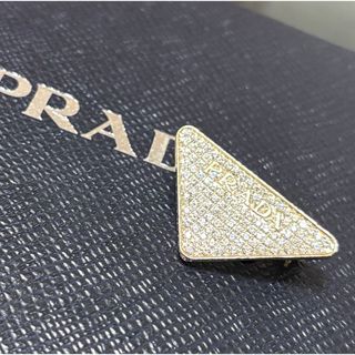 PRADA（ブローチ/コサージュ）のフリマアイテム一覧