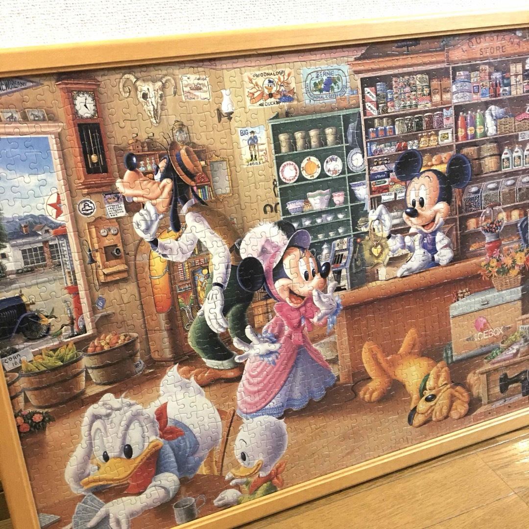 Disney - ディズニー ジグソーパズル 1000ピース 完成品 木枠 木製額縁