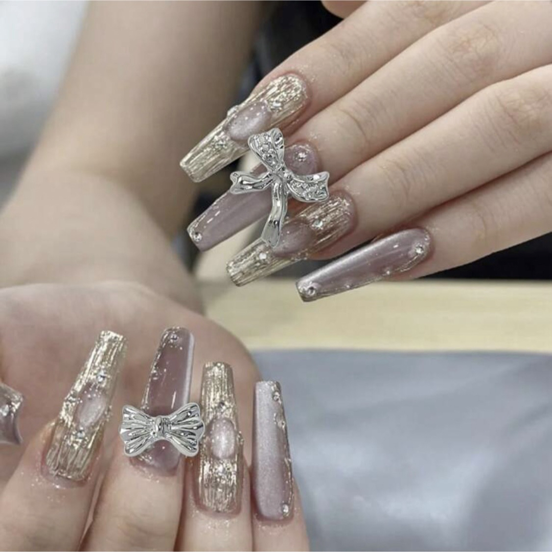 シルバー リボン 5P ネイルパーツの通販 by H.Yume ☻ プロフ読願｜ラクマ