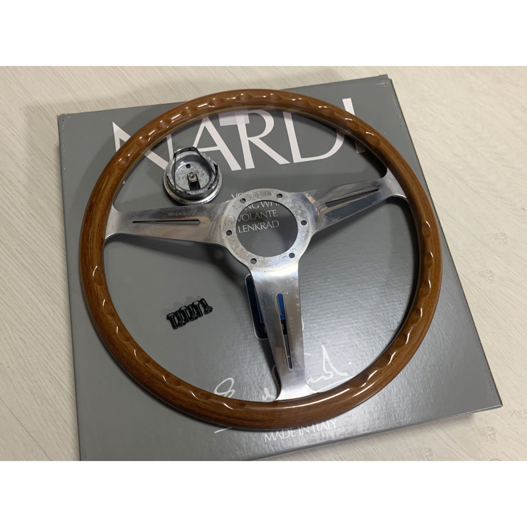 希少【NARDI Classic】36.5Φ ウッドステアリング 即決大歓迎