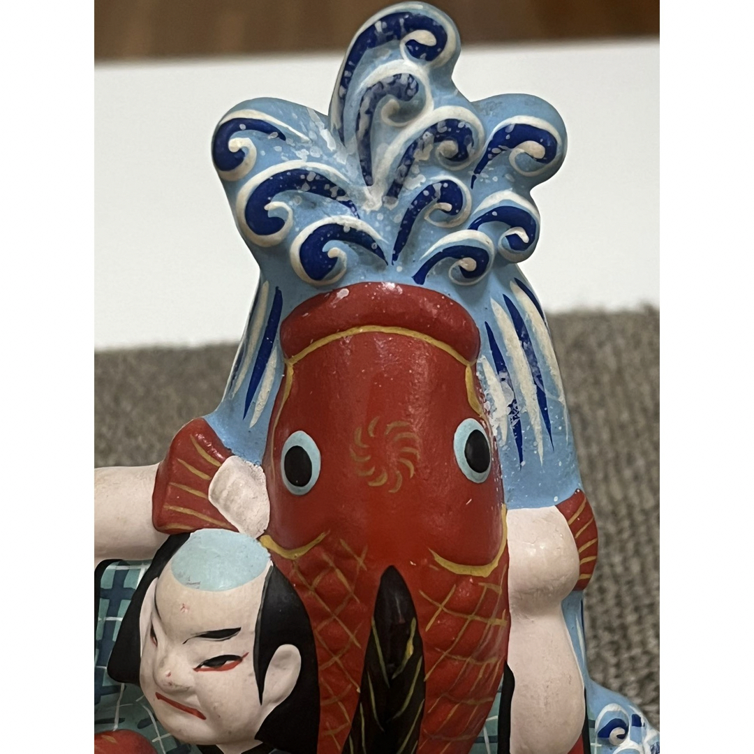 堤人形 鯉の滝登り 佐藤吉夫 飾り台付 仙台 つかみ人形 在銘 土人形