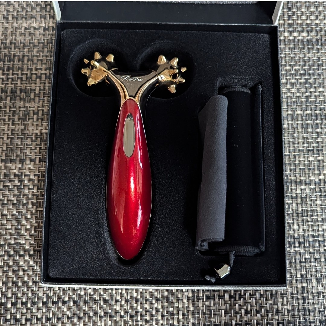 ReFa リファリズム RF-RT2320C-R 美顔ローラーの通販 by tata's shop