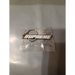 Supreme - Supreme Floating Keychain の通販 by