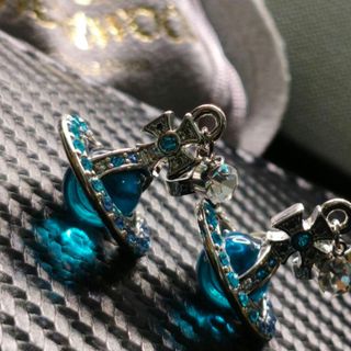 Vivienne Westwood - ヴィヴィアン＊メガネ チェーン＊ゴールドの通販