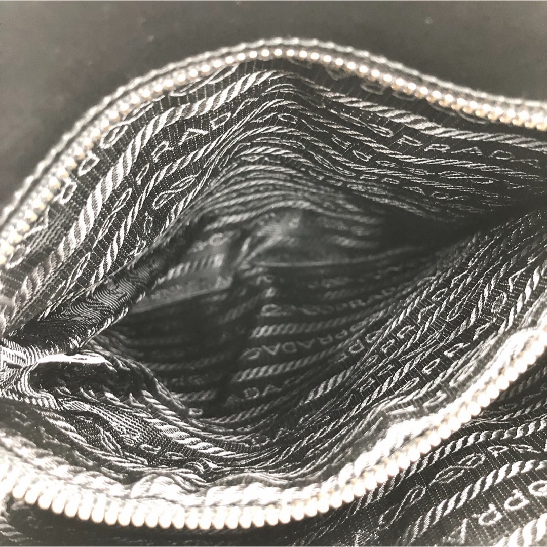 PRADA - ✨美品✨プラダ トートバッグ 三角ロゴプレート ゴールド金具