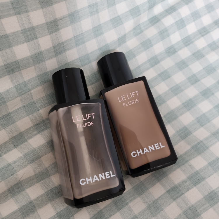 CHANEL Le Lift Fluid Reviews | Hwahae