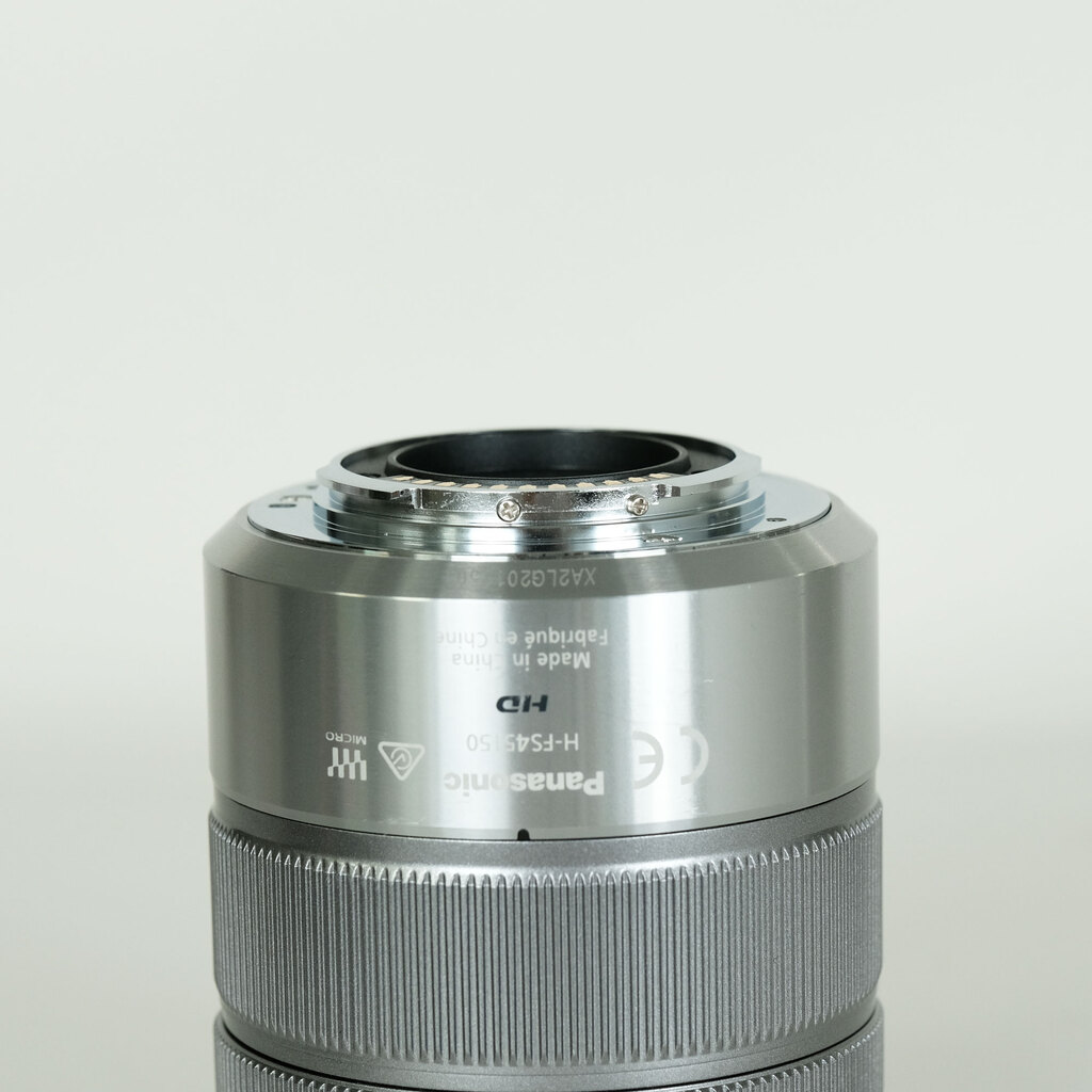 Panasonic LUMIX G VARIO 45-150mm / F4.0-5.6 ASPH. / MEGA O.I.S.の