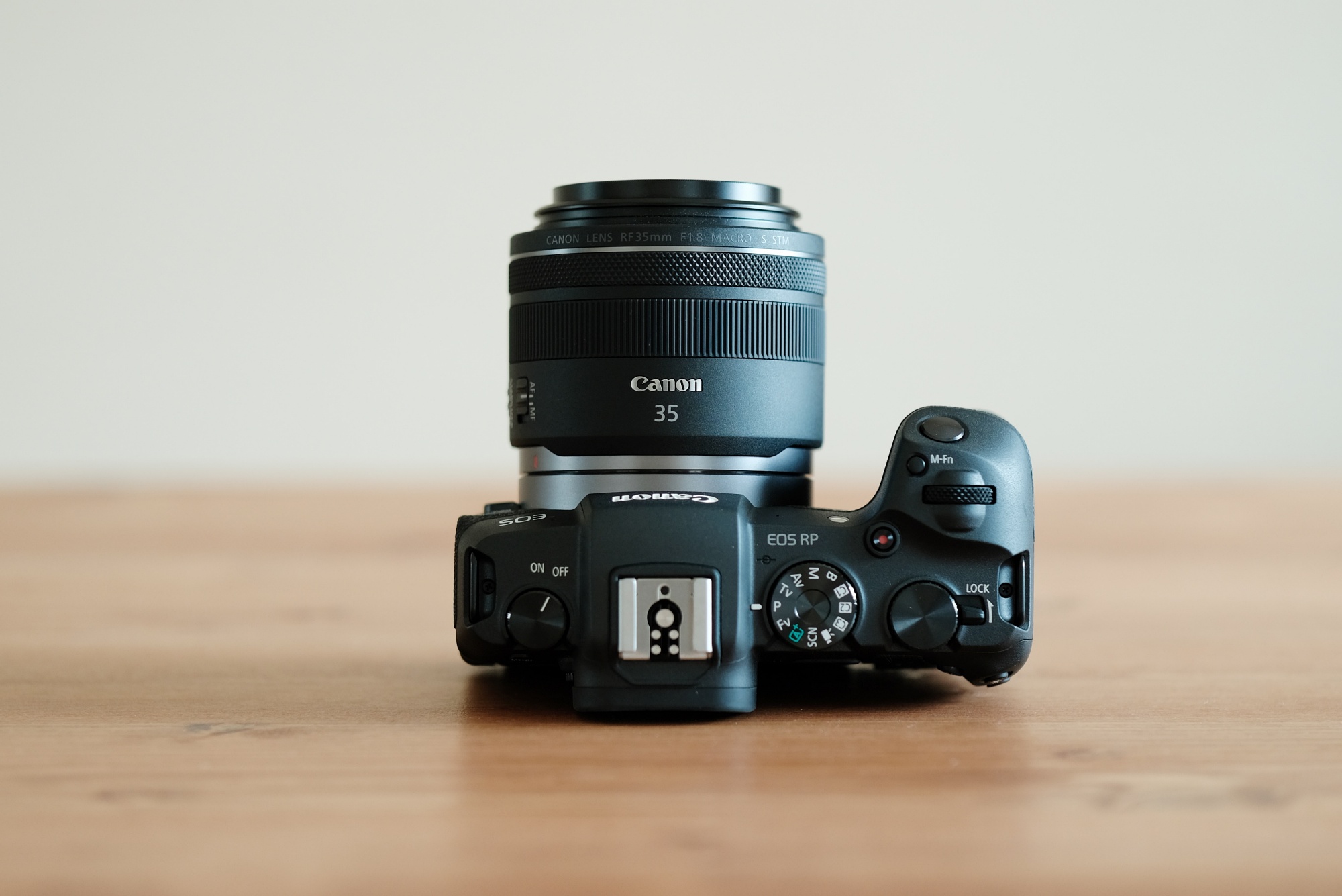 Canon RF35mm F1.8 MACRO IS STMを徹底解説。愛用者のレビュー・作例