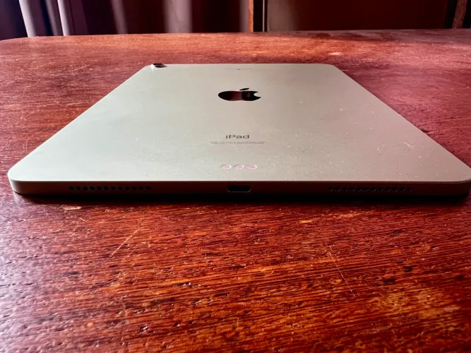 apple ipad air 4