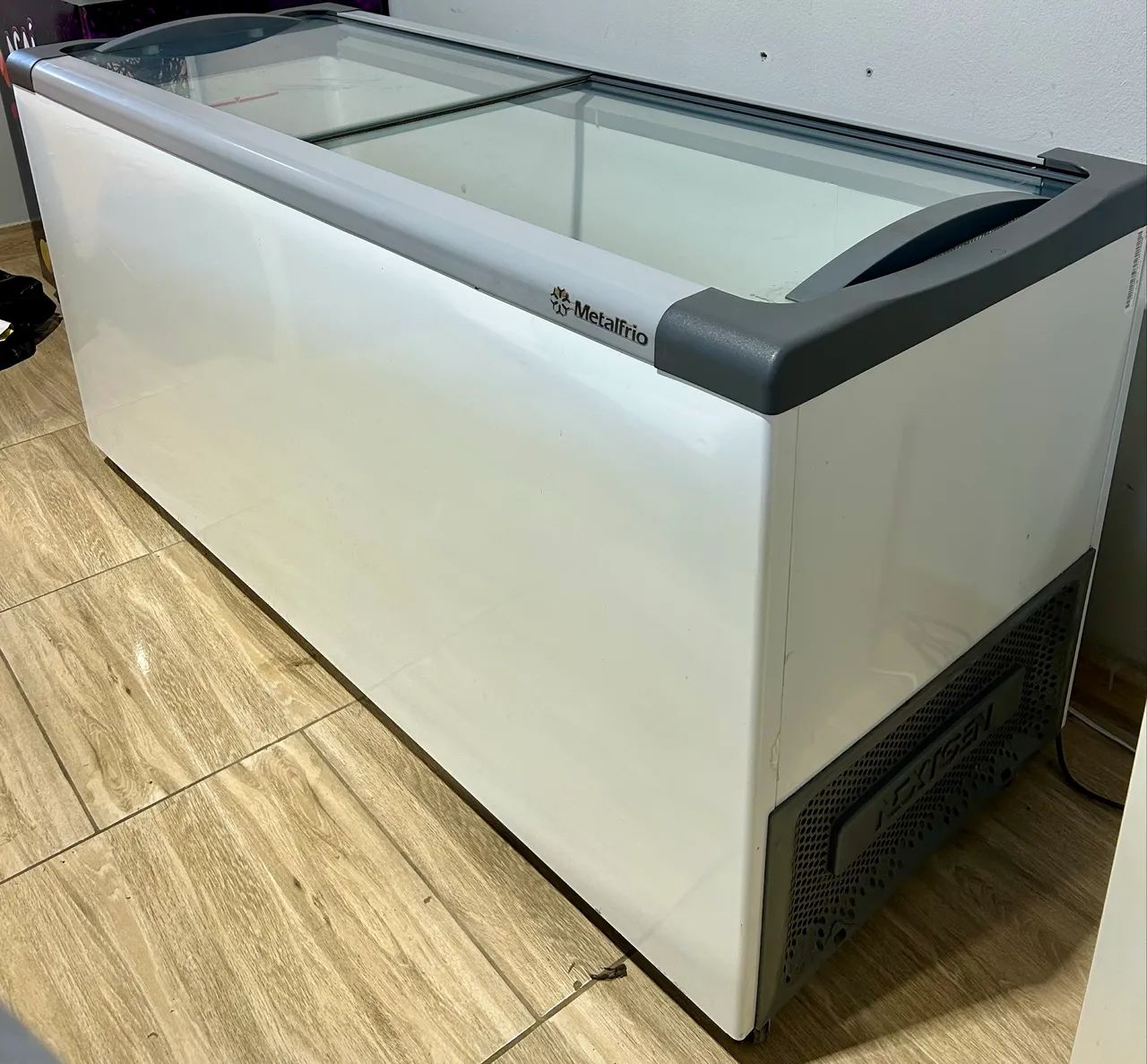 Freezer/Expositor Metalfrio 405 Litros - Equipamentos Para