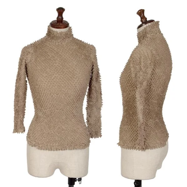 ISSEY MIYAKE プリーツ加工 ハイネック トップス イッセイミヤケ