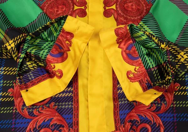 ジャンニヴェルサーチGIANNI VERSACE シルクマルチカラー総柄シャツ