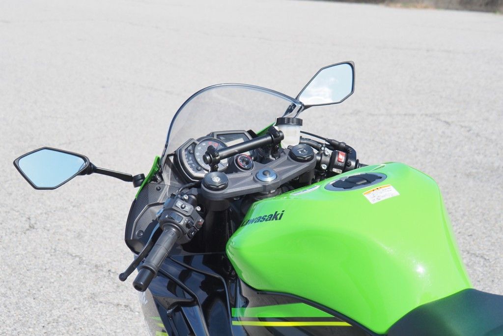 Webike | World Walk ワールドウォーク スマートフォンマウントバー ZX