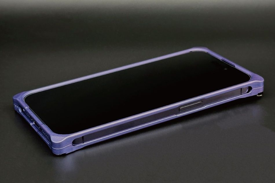 Webike | GILD design ギルドデザイン ソリッドバンパー for iPhone 14