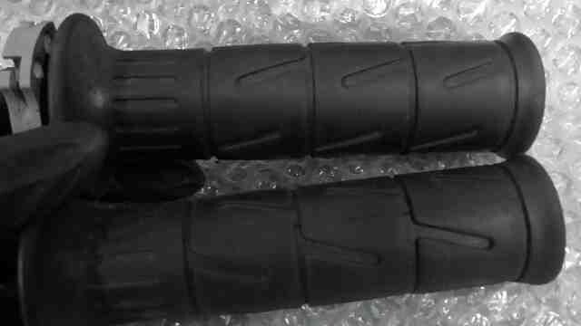 ウェビックガレージセール | Z250 ER250C-013xxx の グリップ