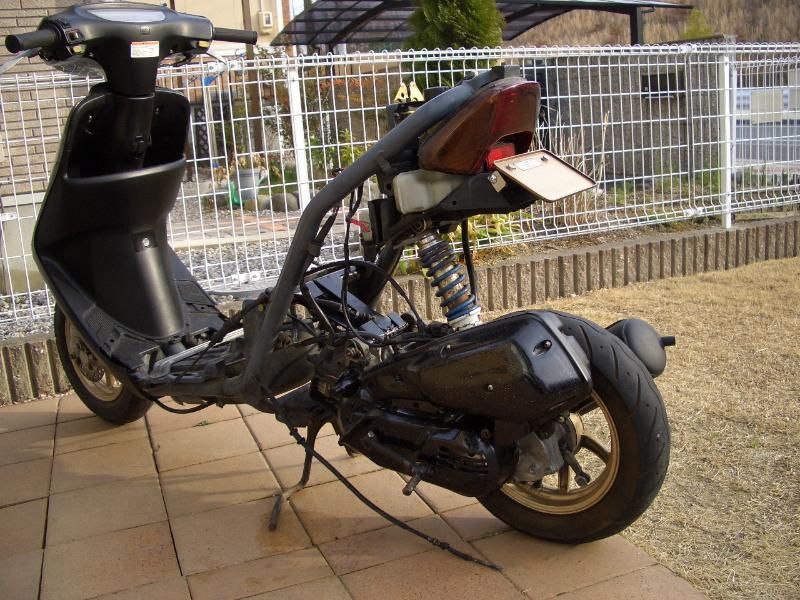 HONDA ライブDIO[ライブディオ]「自作ロングエンジンハンガー