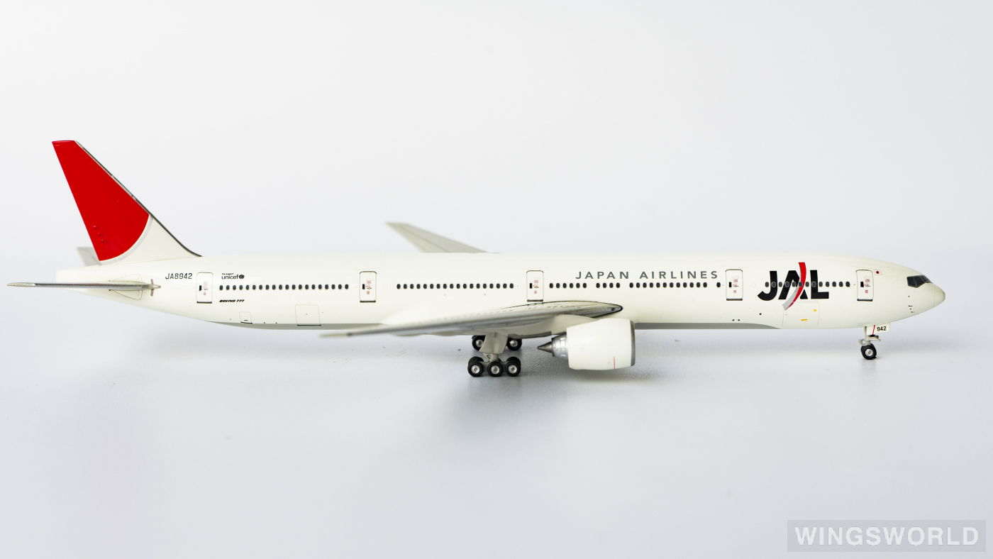 Phoenix 1:400 Boeing 777-300 Japan Airlines 日本航空PH10573 JA8942