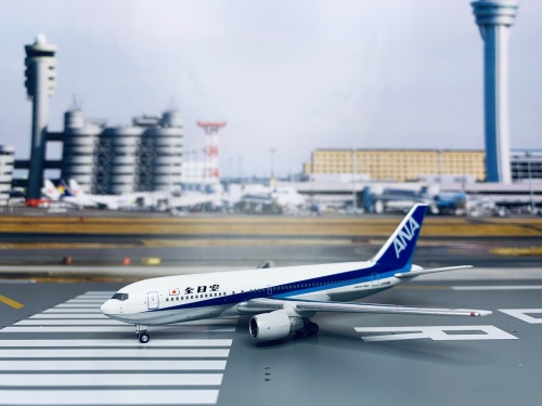 AeroClassics 1:400 Boeing 767-200 ANA 全日空AC419492 JA8488 的相册