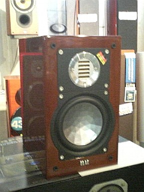 ELAC世界限定1000ペア「BS243」を試聴♪│海とオーディオ