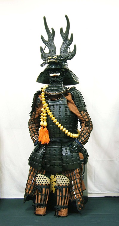 掛川城南側 「遠州掛川 鎧屋」:本多平八郎忠勝公当世具足写