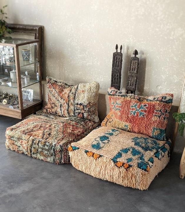 モロッコ ヴィンテージラグのプフ60㎝×20㎝「モロッコインテリアの