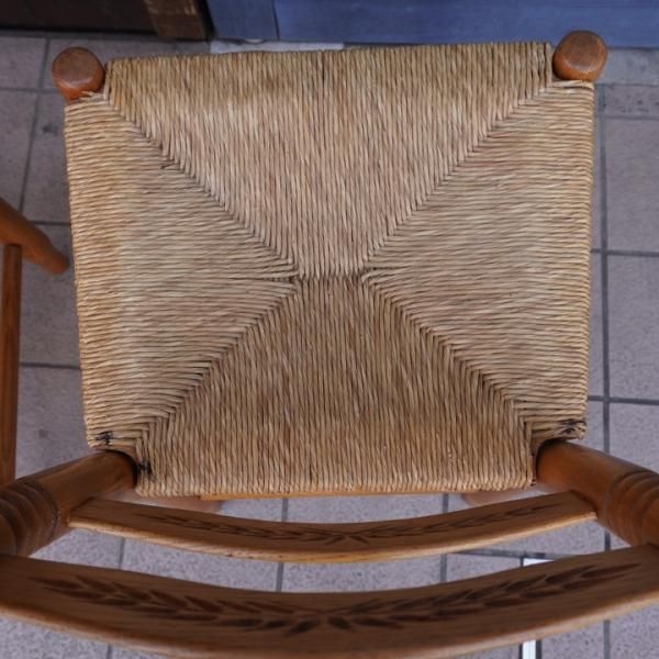 AUNT STELLA'S(アントステラ)のラダーバックチェアー 2脚セットです