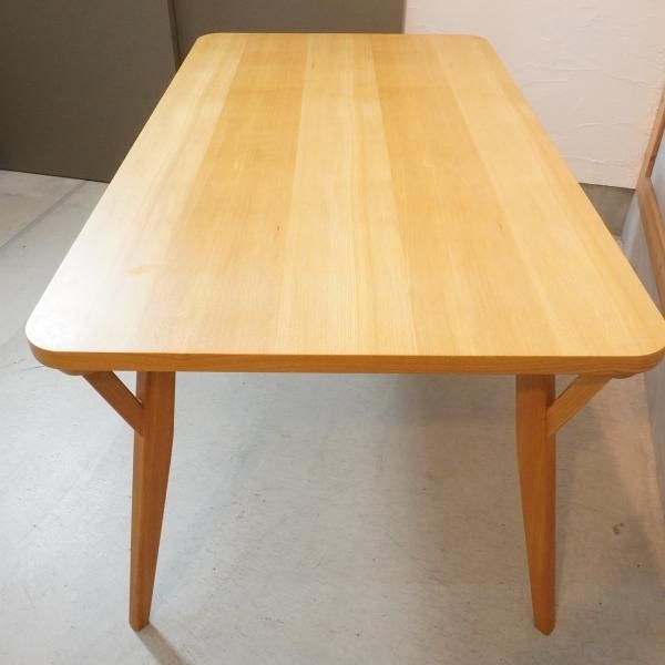 KEYUCA(ケユカ)で取り扱われていた、タモ材を使用したスナフ