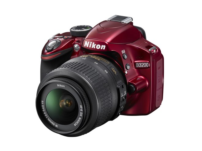 ニコン、2416万画素CMOS搭載のエントリー一眼「D3200」 - 価格.com