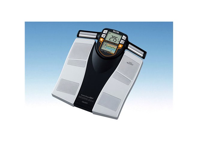 タニタ、5つの部位の筋肉量や脂肪率を測れる体組成計 - 価格.com