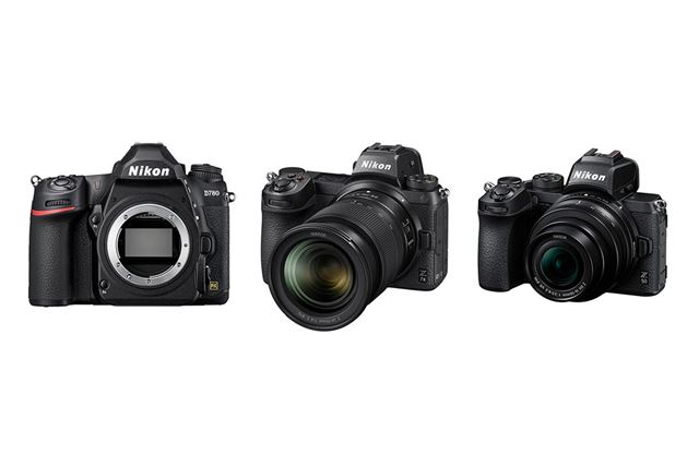 ニコン D5600 ボディ 価格比較 - 価格.com