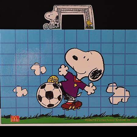 マクドナルド「スポーティー・スヌーピー」コレクションボックス・箱の