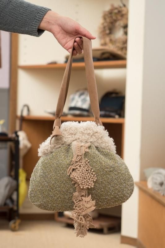 mina perhonen×hitomi shinoyama design がま口バッグ -forest parade