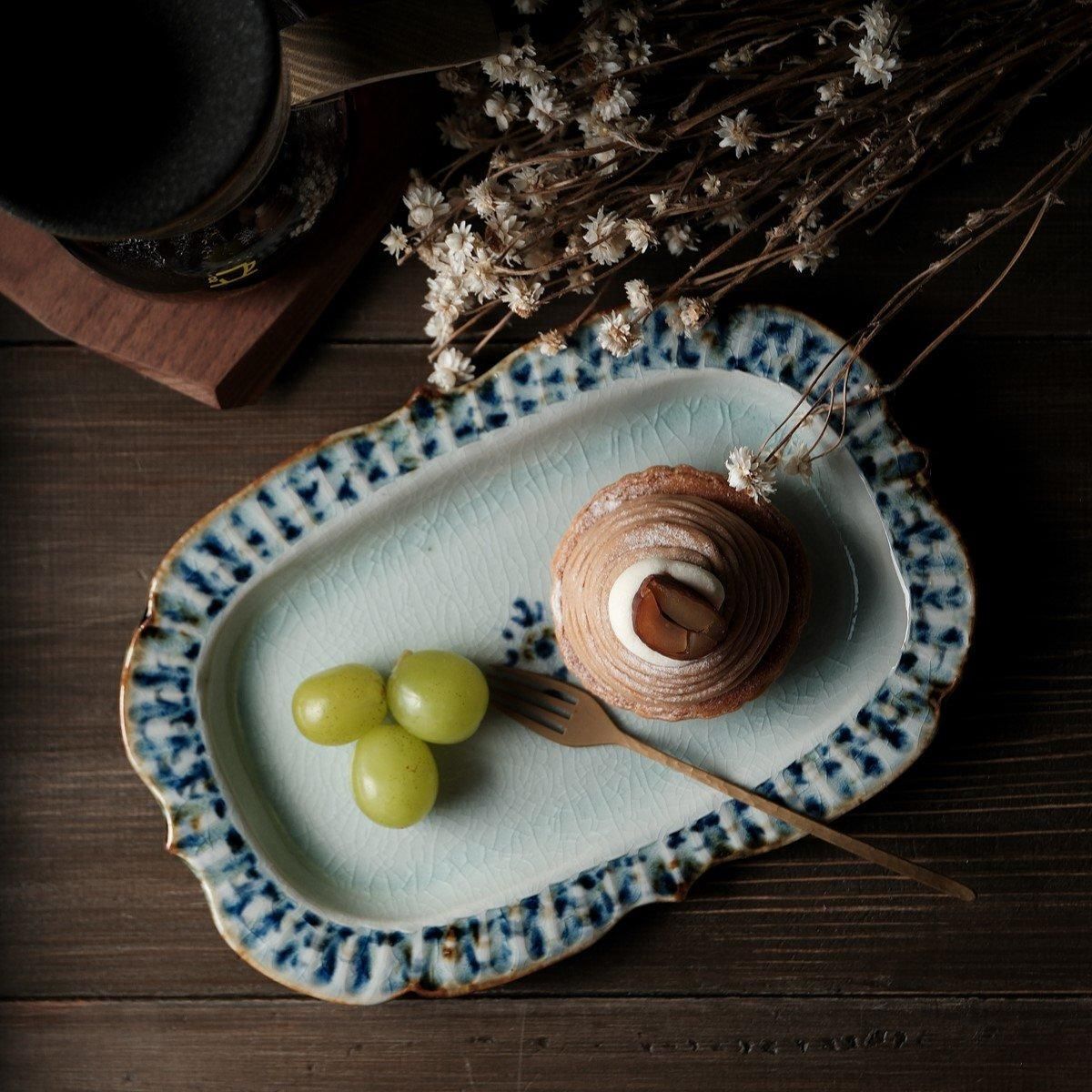 松田啓司・松田奈織子（陶房遊） 錆青／輪花リム付長方深皿 - alltid