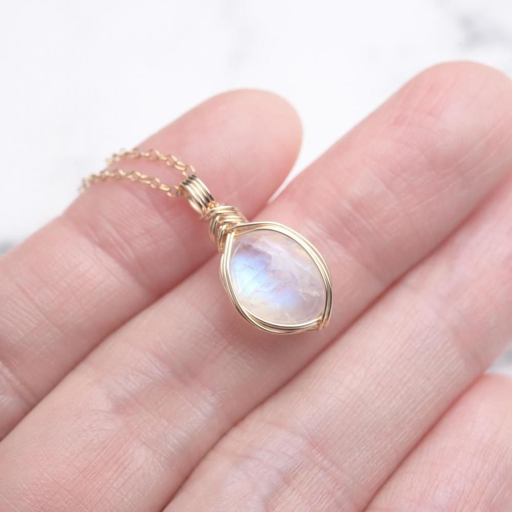 レインボームーンストーン ペンダントトップ ワイヤーラッピング