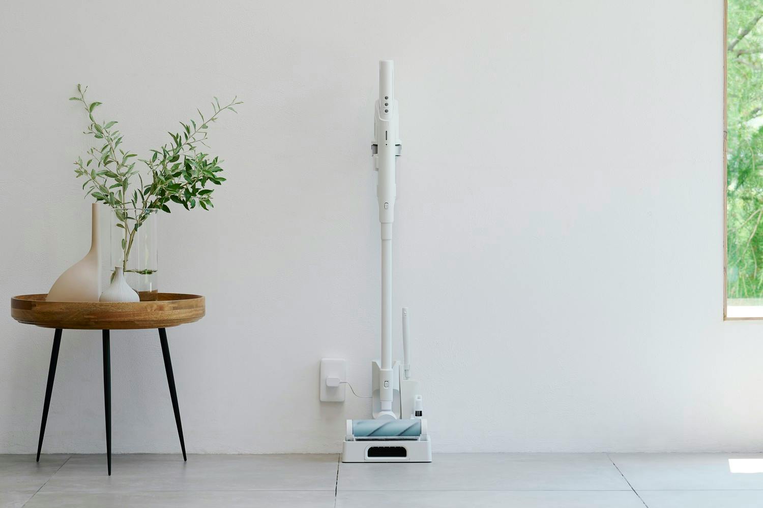 アイリスオーヤマ 充電式サイクロンスティッククリーナーSUUZE