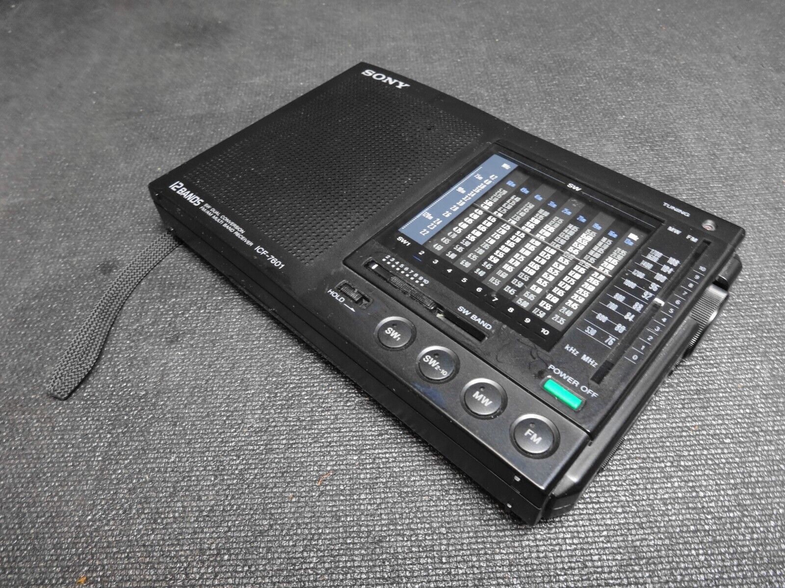 SONY ICF-7601 MULTI BAND AM FM SW ANALOG PORTABLE RECEIVER 12