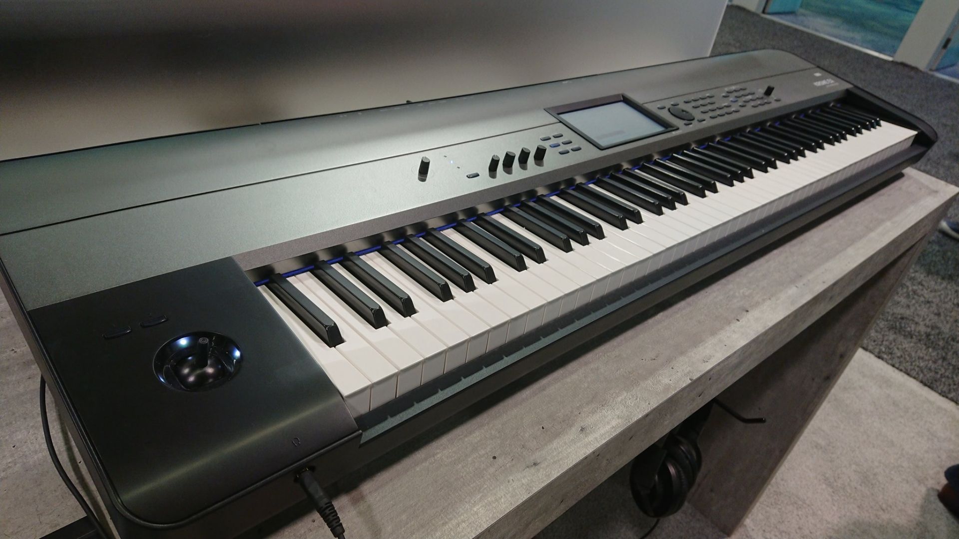 KORG KROME EX シリーズ | 新ピアノやEDM系音色を追加した