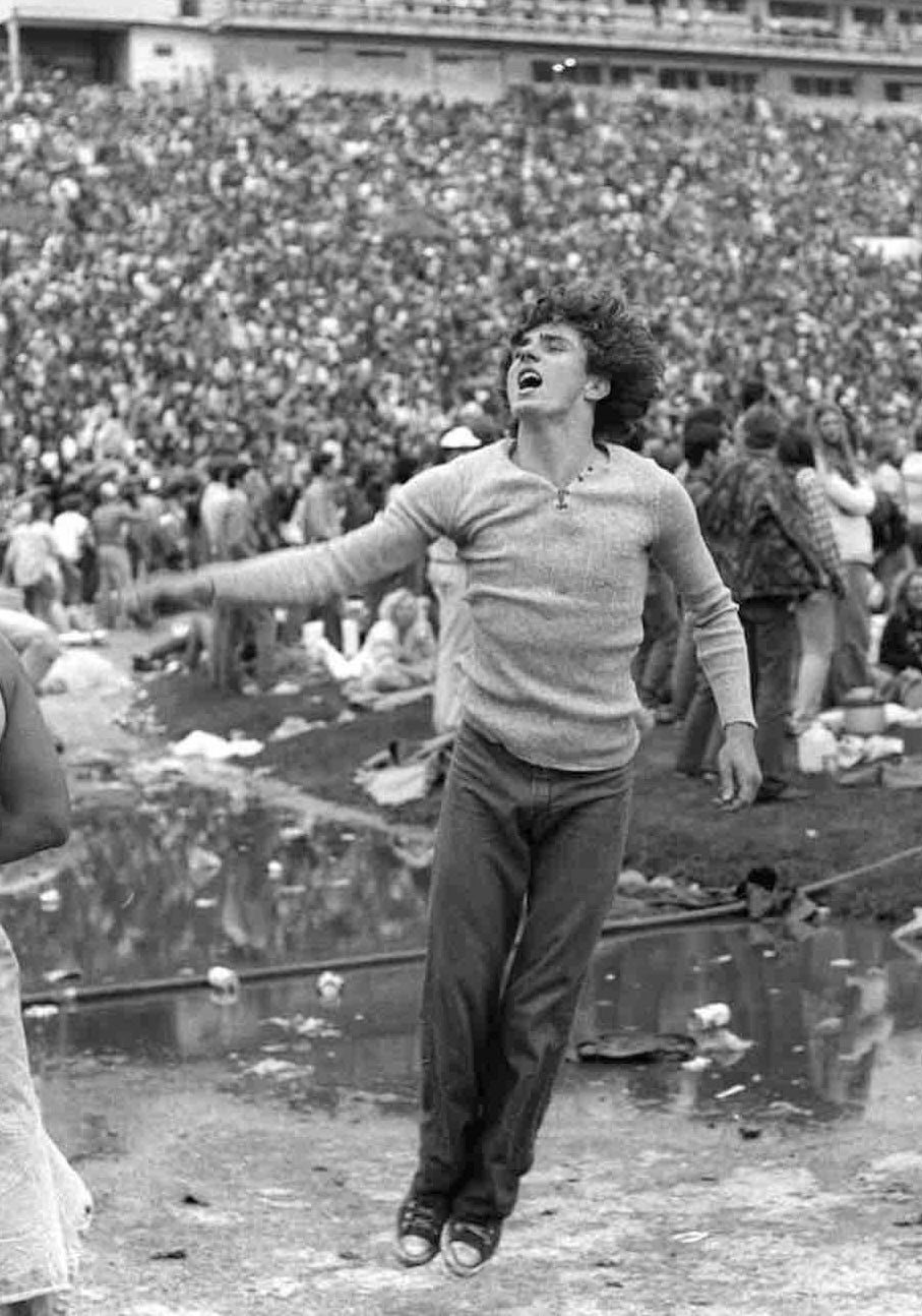 Rolling Stones Fans – In Form Library