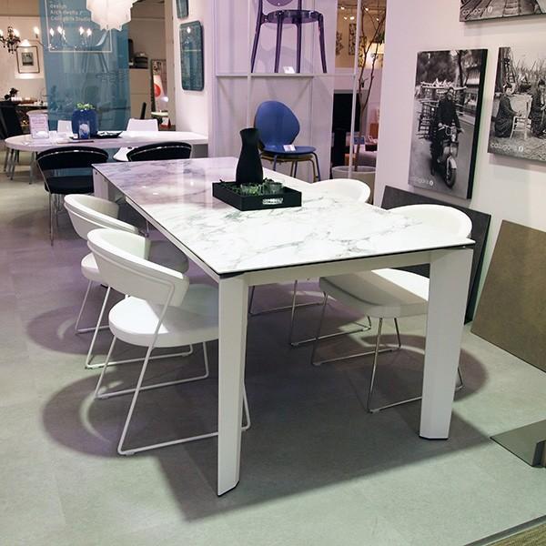 calligaris（カリガリス） ダイニングチェア ニューヨーク NEW YORK