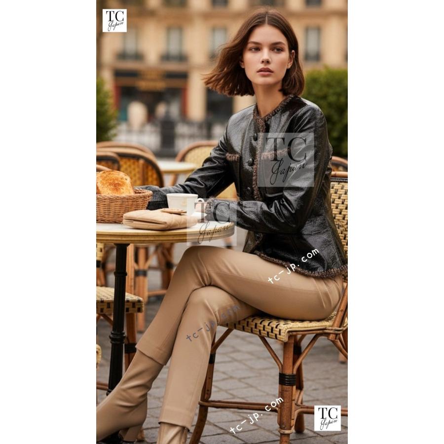 CHANEL（シャネル） レザー ジャケット CHANEL 111万 ブラック ラム