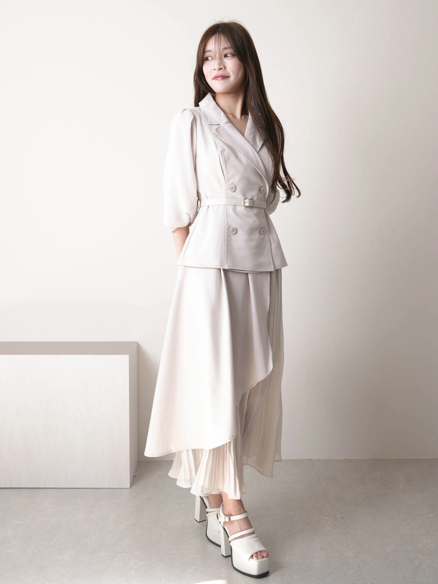 LIP SERVICE（リップサービス）｜ ジャケットプリーツロングワンピース